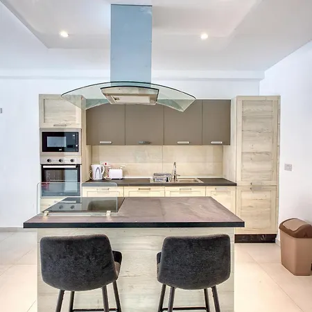 Spacious 3br In Qawra With Balconies & Coastal Vibe By 360 Estates 公寓 圣保罗湾城